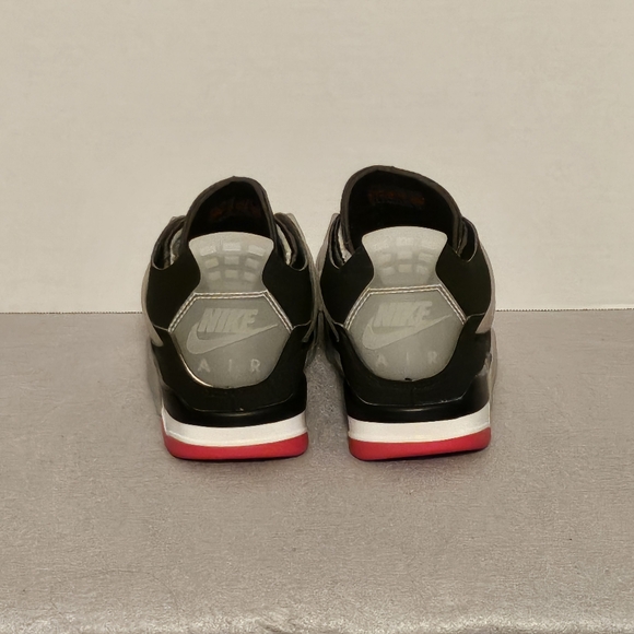 New Nike Air Jordan IV (Black Cat) Basketball Sneakers, M9.5, (2020 re-release) - Picture 5 of 8